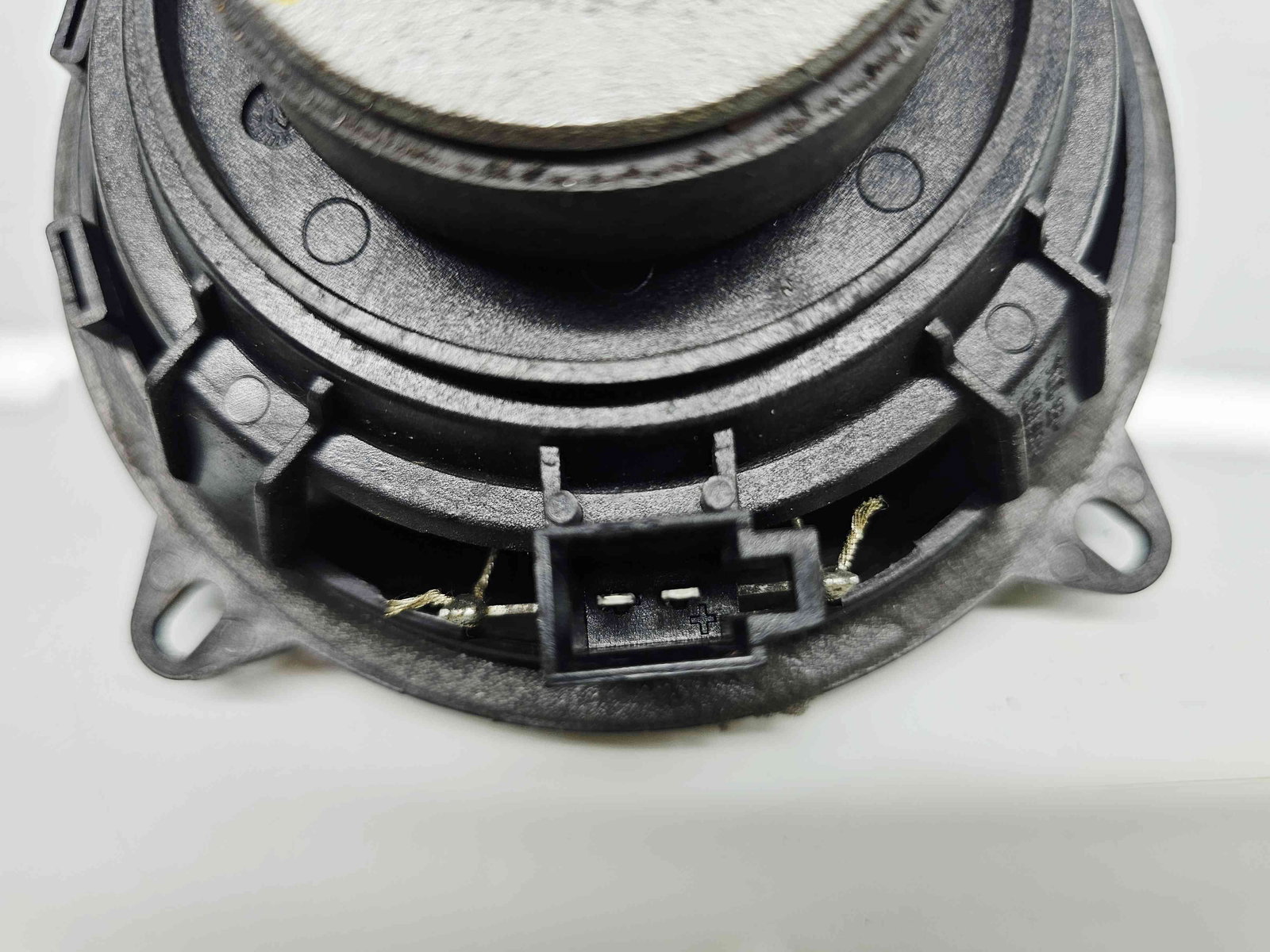 Boxa dreapta spate Dacia Duster [Fabr 2010-2017] OEM - imagine 3