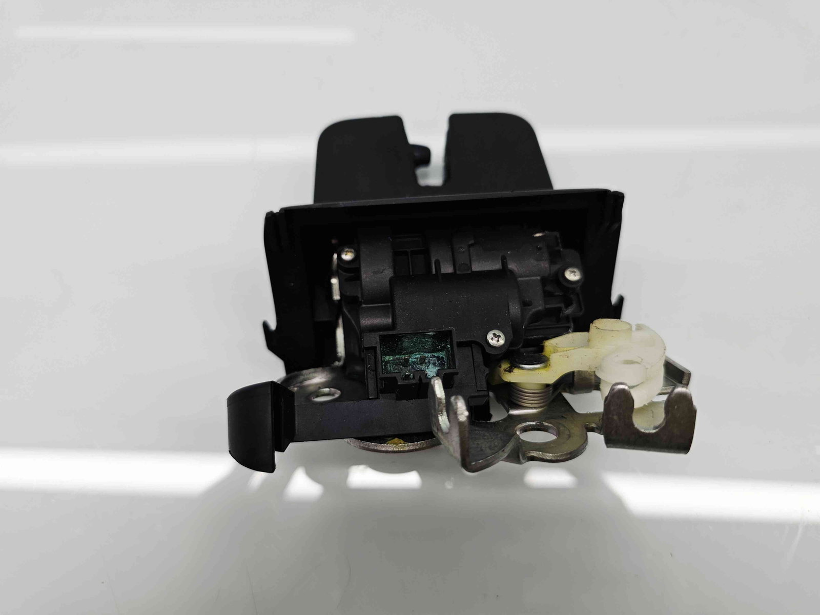 Broasca haion Skoda Superb II Combi (3T5) Facelift [Fabr 2009-2015] - imagine 3