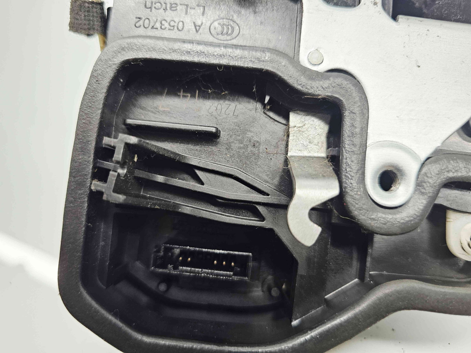 Broasca usa stanga spate Bmw 3 (F30) [Fabr 2012-2017] - imagine 4