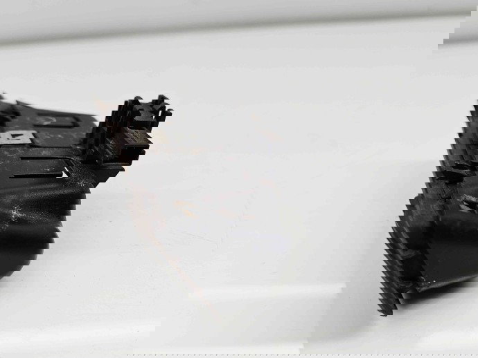  Buton deschidere portbagaj Bmw 3 (E90) [Fabr 2005-2011] 7118158