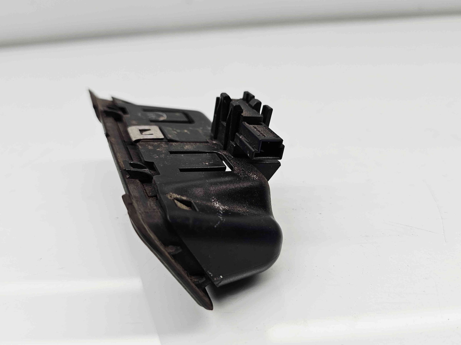 Buton deschidere portbagaj Bmw 3 (E90) [Fabr 2005-2011] 7118158 - imagine 2