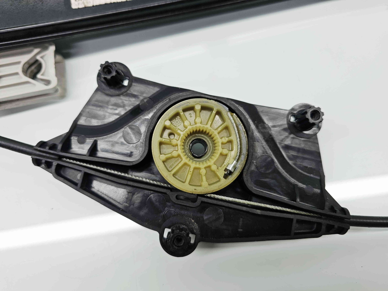 Macara electrica geam stanga spate Audi A4 (8K5, B8) Avant [Fabr 2008-2015] - imagine 2