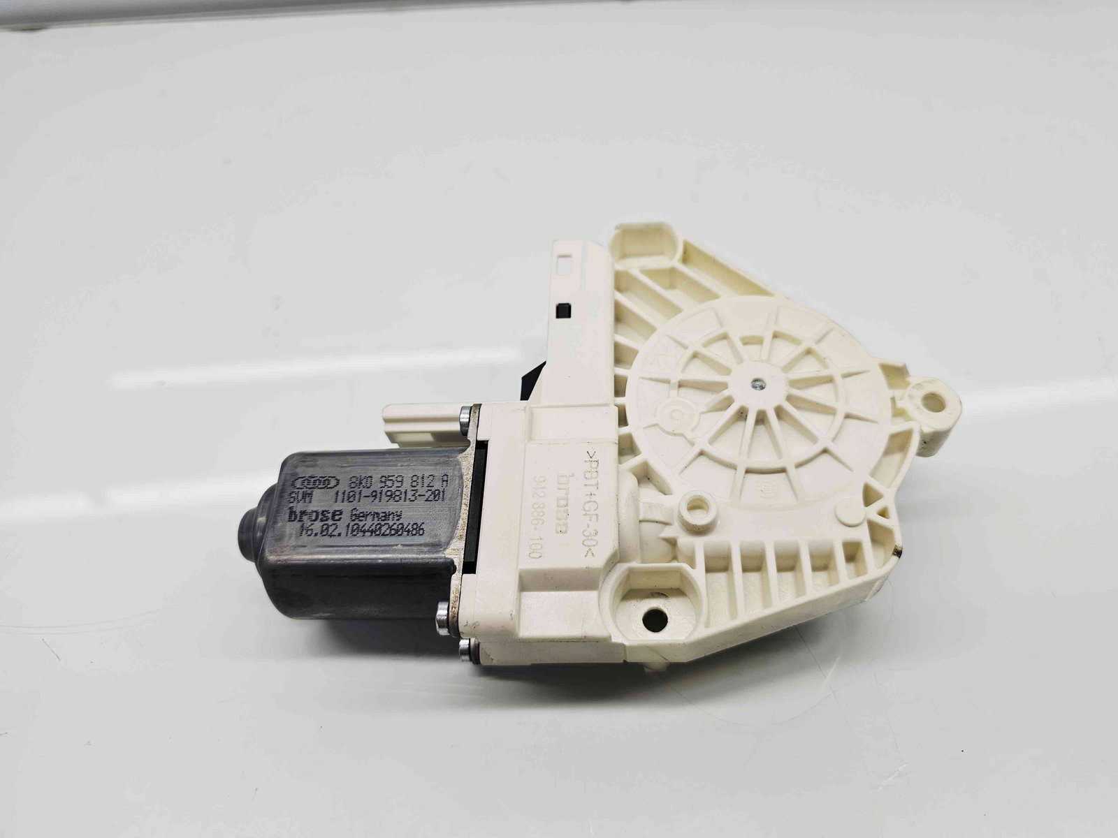 Motoras geam dreapta spate Audi A4 (8K5, B8) Avant [Fabr 2008-2015] - imagine 4