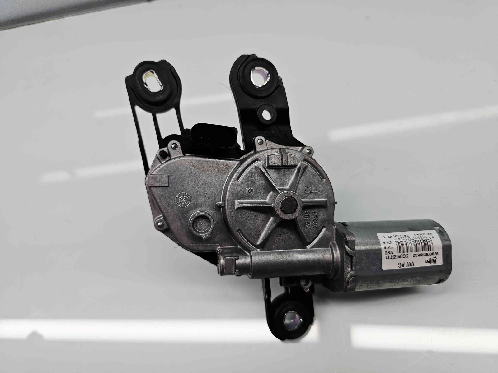 Motoras stergator haion Volkswagen Golf 7 (5G) [Fabr 2014-prezent] 5G0955711 - imagine 3