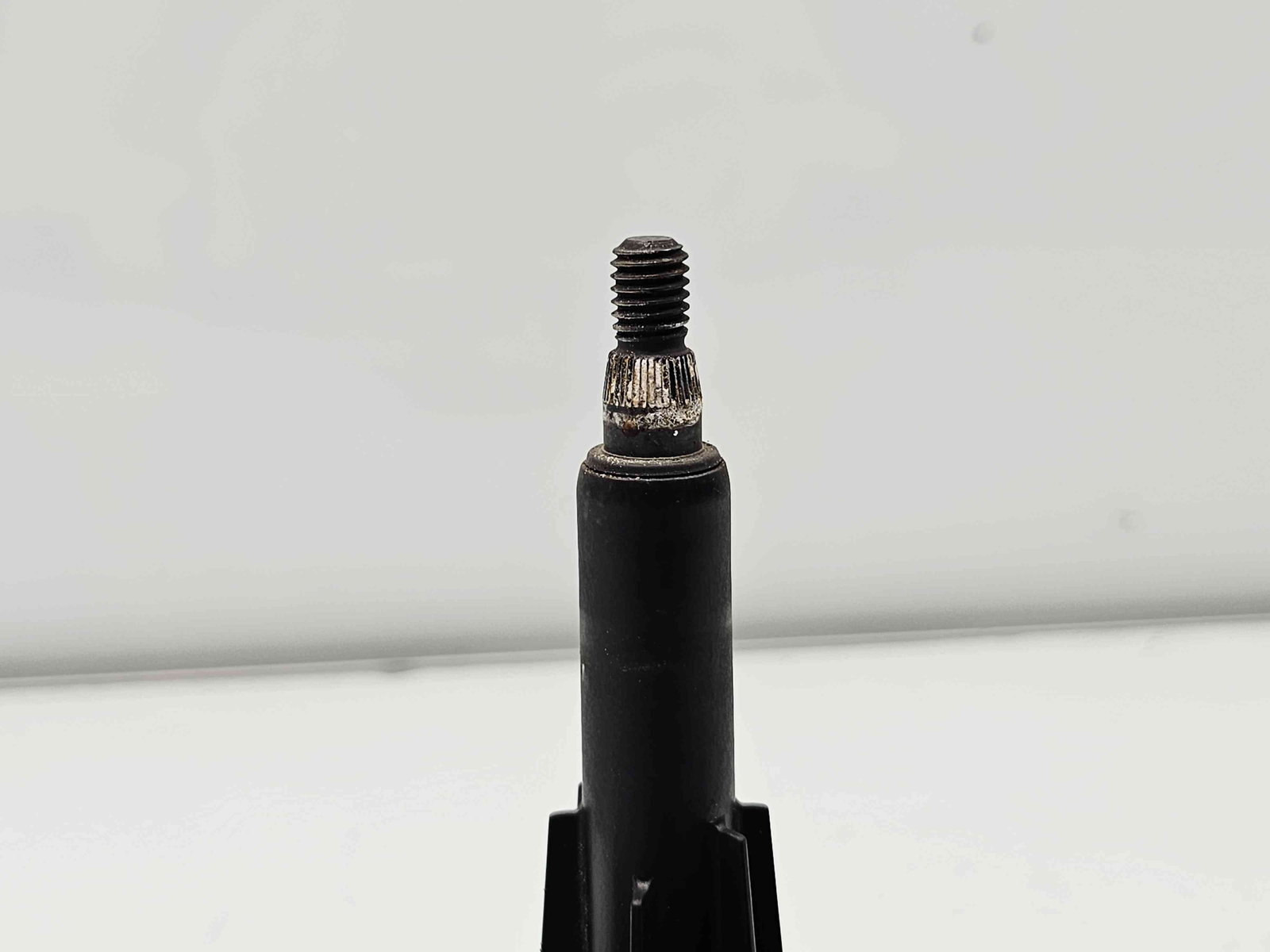 Motoras stergator haion Dacia Sandero 2 [Fabr 2012-prezent] 287105483R - imagine 2