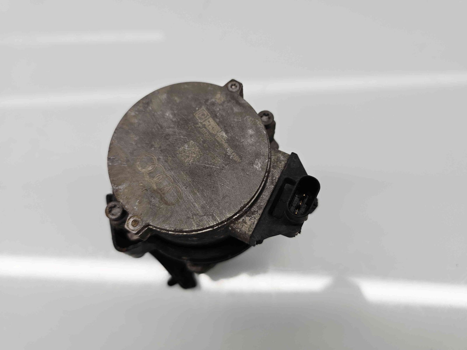 Pompa recirculare apa AUDI A6 (4G5, C7) [Fabr 2011-2017] 8K0965567B 4.0 TFSI CEUC 309KW / 420CP - imagine 4