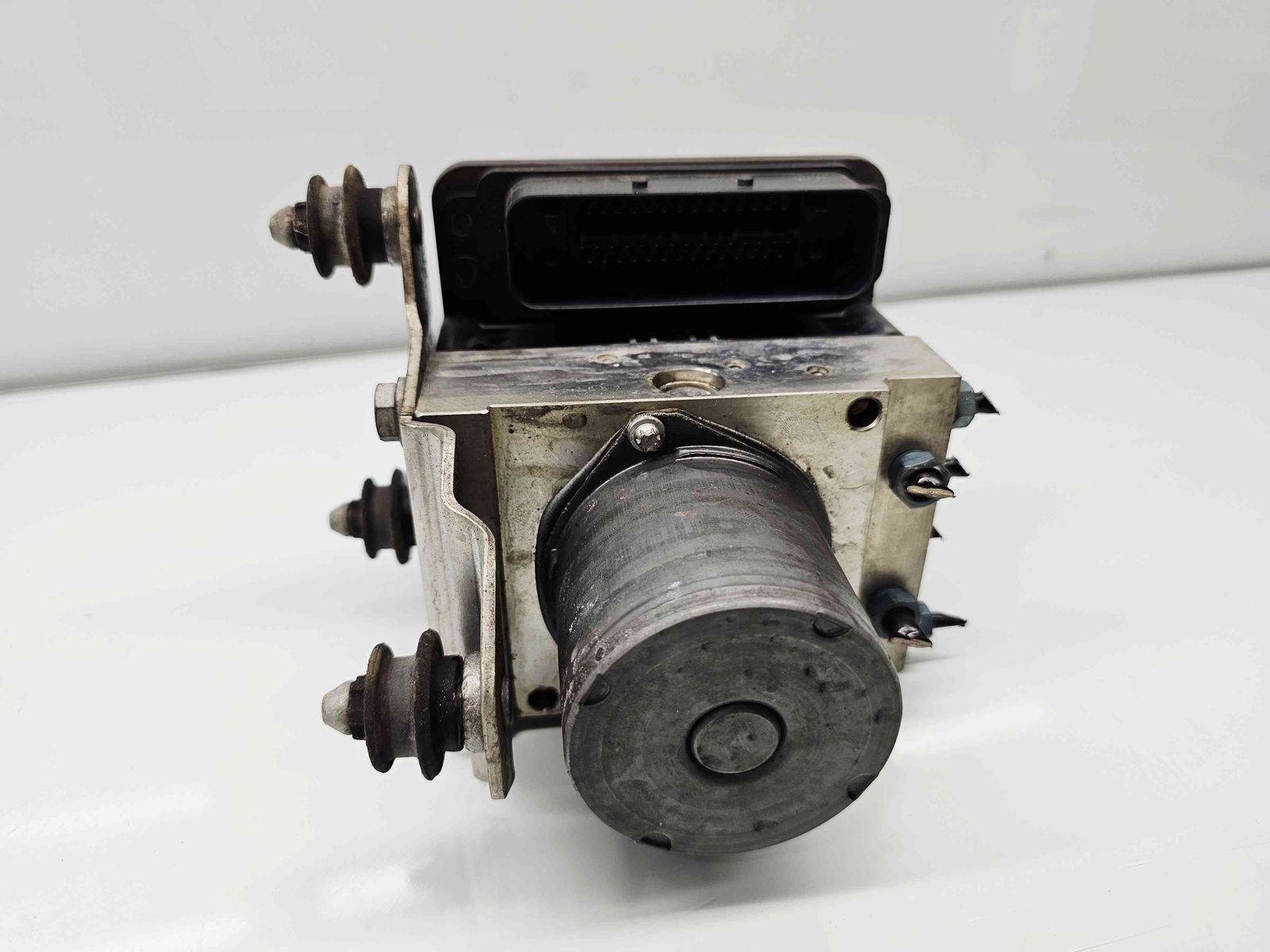 Pompa ABS AUDI A6 (4G5, C7) [Fabr 2011-2017] 4G0907379L 4.0 TFSI CEUC 309KW / 420CP - imagine 4