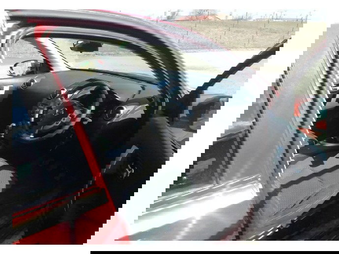 Cheder usa dreapta fataNissan Qashqai 1.5 DCI K9K OEM 2009-2013