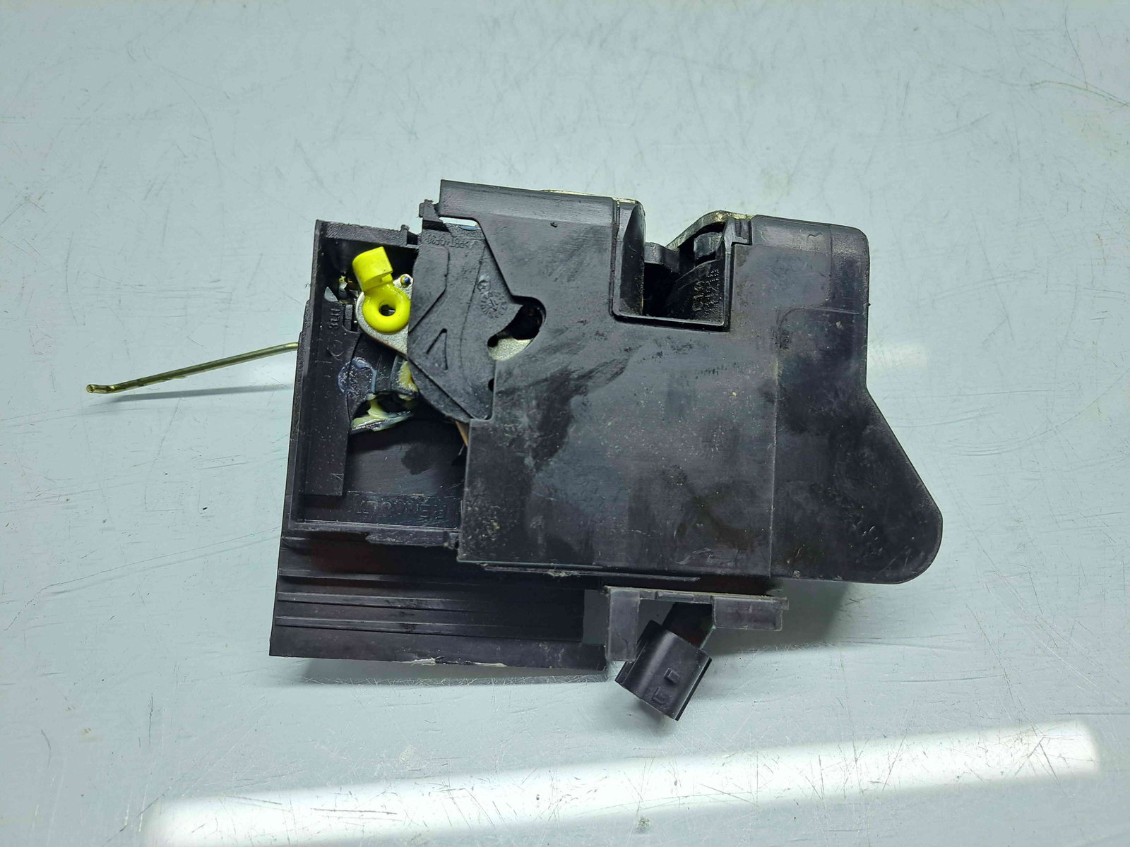 Broasca usa stanga fata Dacia Sandero 2 [Fabr 2012-prezent] - imagine 2