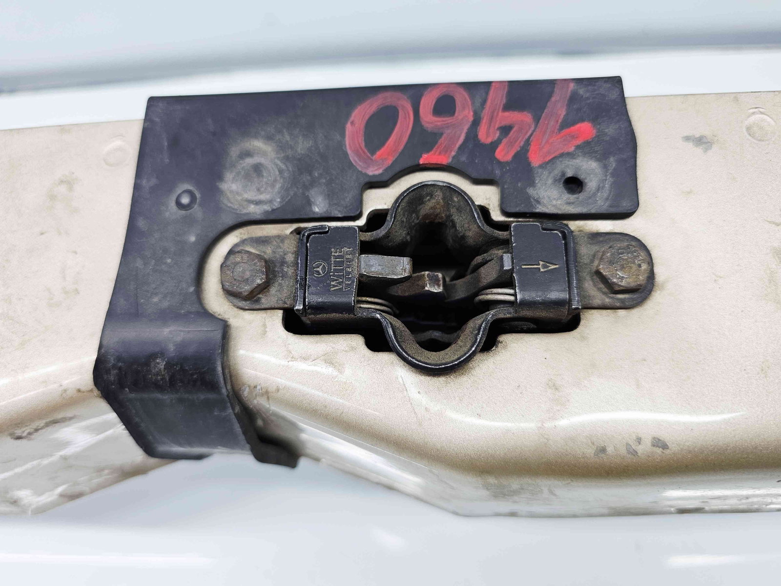 Capac trager Mercedes Clasa ML (W163) [Fabr 1998-2005] - imagine 2