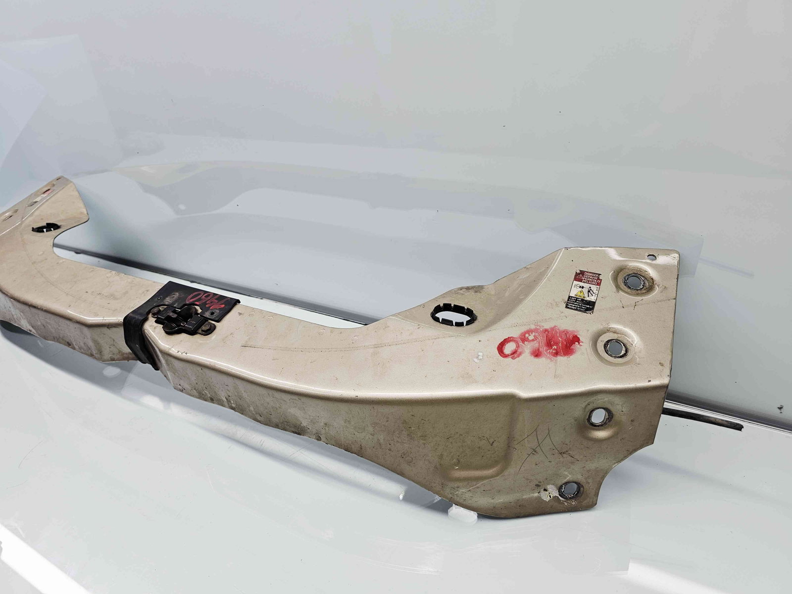 Capac trager Mercedes Clasa ML (W163) [Fabr 1998-2005] - imagine 4