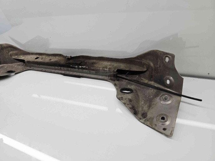 Capac trager Mercedes Clasa ML (W163) [Fabr 1998-2005]