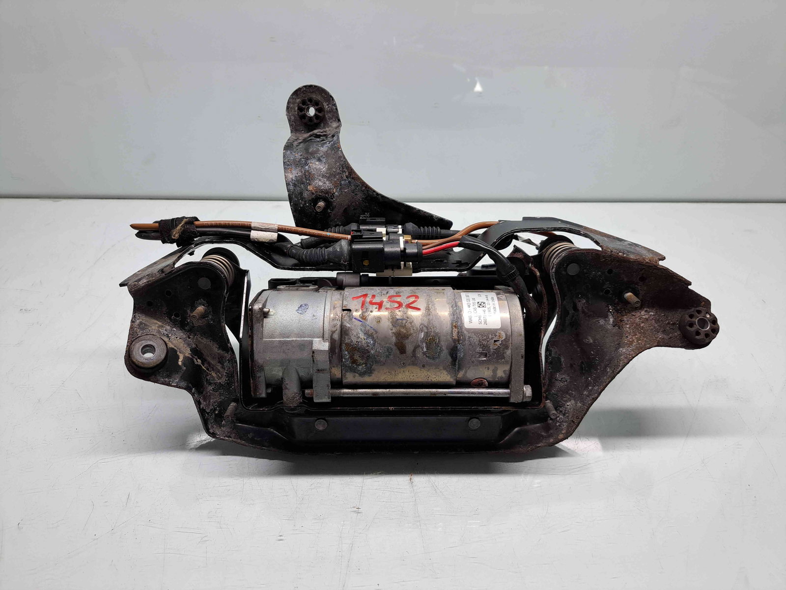 Compresor suspensie aer Audi A7 Sportback (4GA) [Fabr 2011-2017]4.0 TFSI CEUC 309KW / 420CP - imagine 1