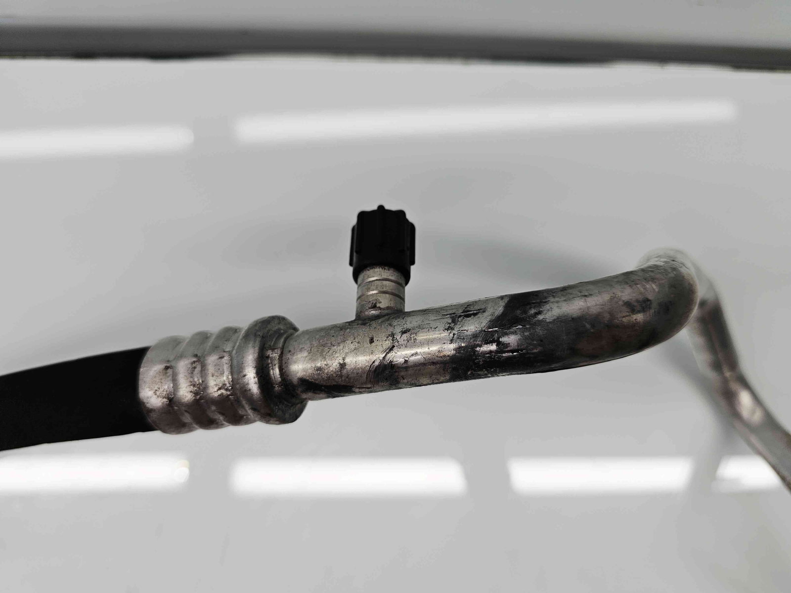 Conducta AC Bmw 5 (F10) [Fabr 2011-2016] 9250708 2.0 N47D20 135KW / 184CP - imagine 3