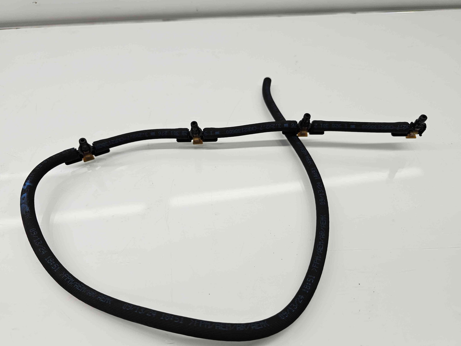 Conducta retur injectoare Bmw 5 (F10) [Fabr 2011-2016] OEM 2.0 N47D20 135KW / 184CP - imagine 1