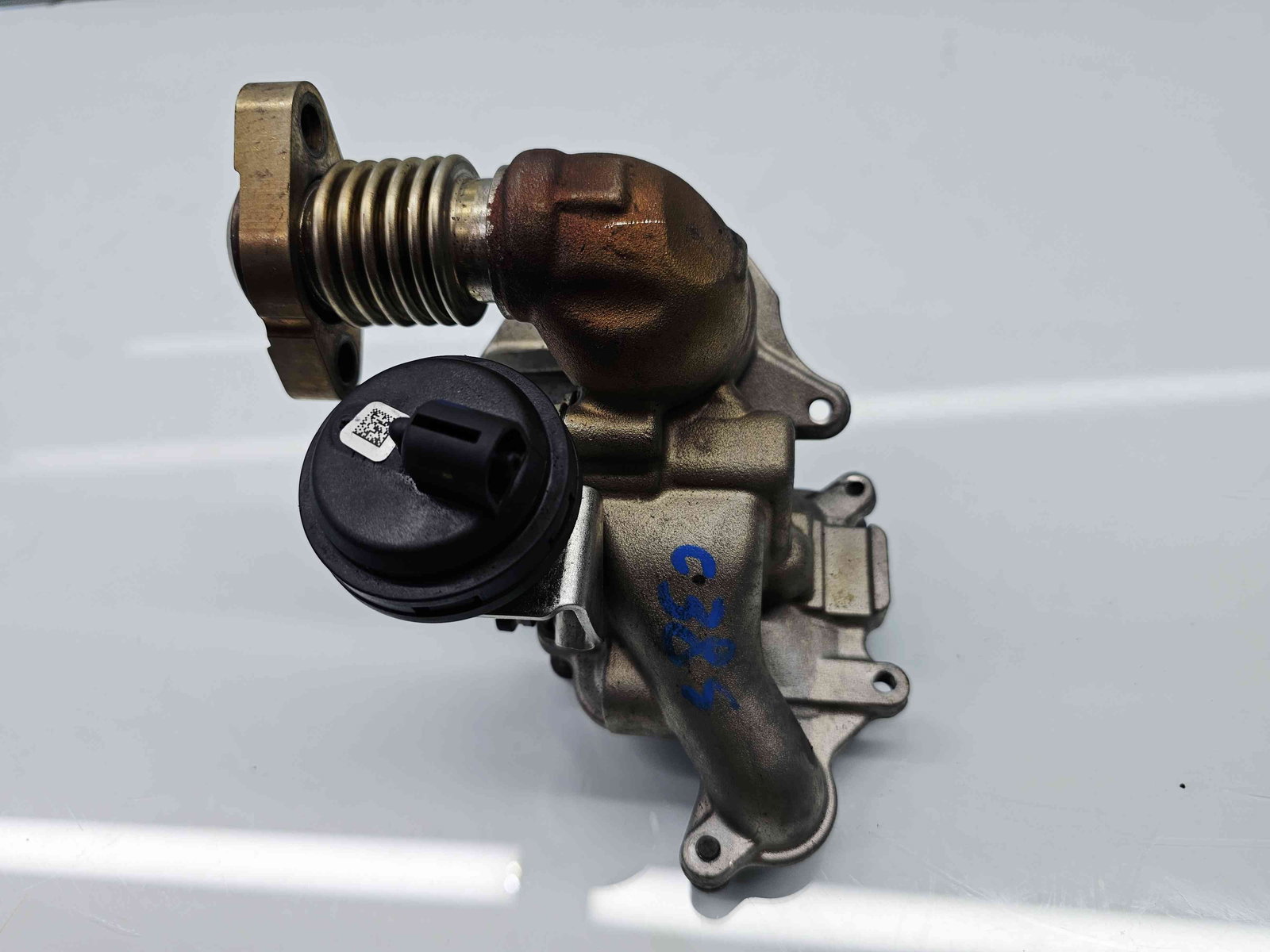 Corp EGR Bmw 5 (F10) [Fabr 2011-2016] OEM 2.0 N47D20 135KW / 184CP - imagine 3