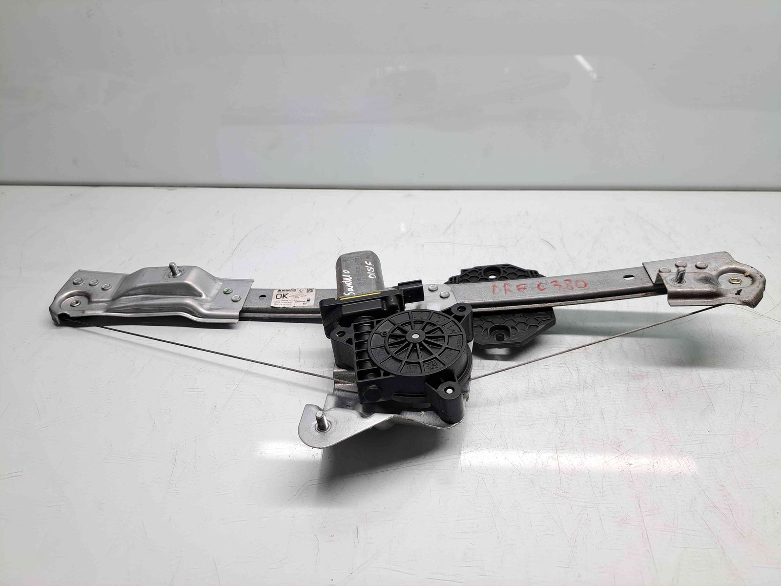 Macara electrica geam dreapta fata Dacia Sandero 2 [Fabr 2012-prezent] - imagine 1