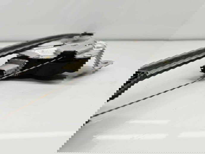 Macara electrica geam dreapta fata Dacia Sandero 2 [Fabr 2012-prezent]