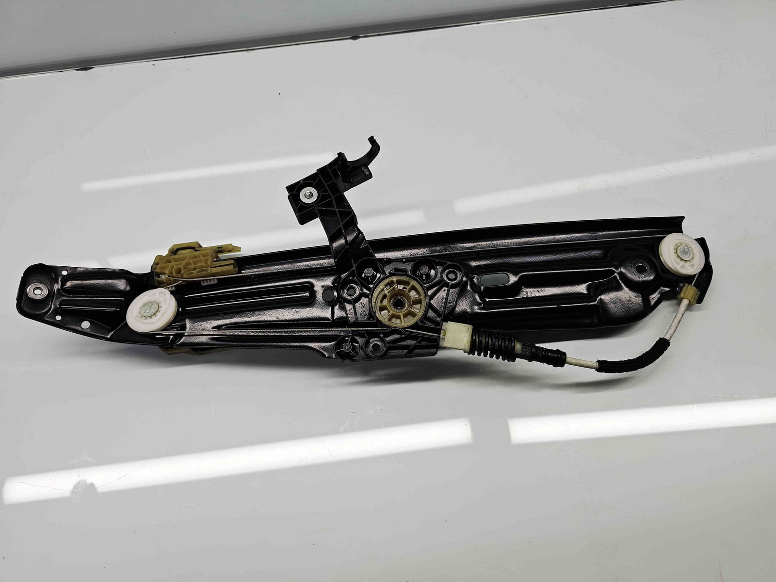 Macara electrica geam dreapta spate Bmw 5 (F10) [Fabr 2011-2016] - imagine 4