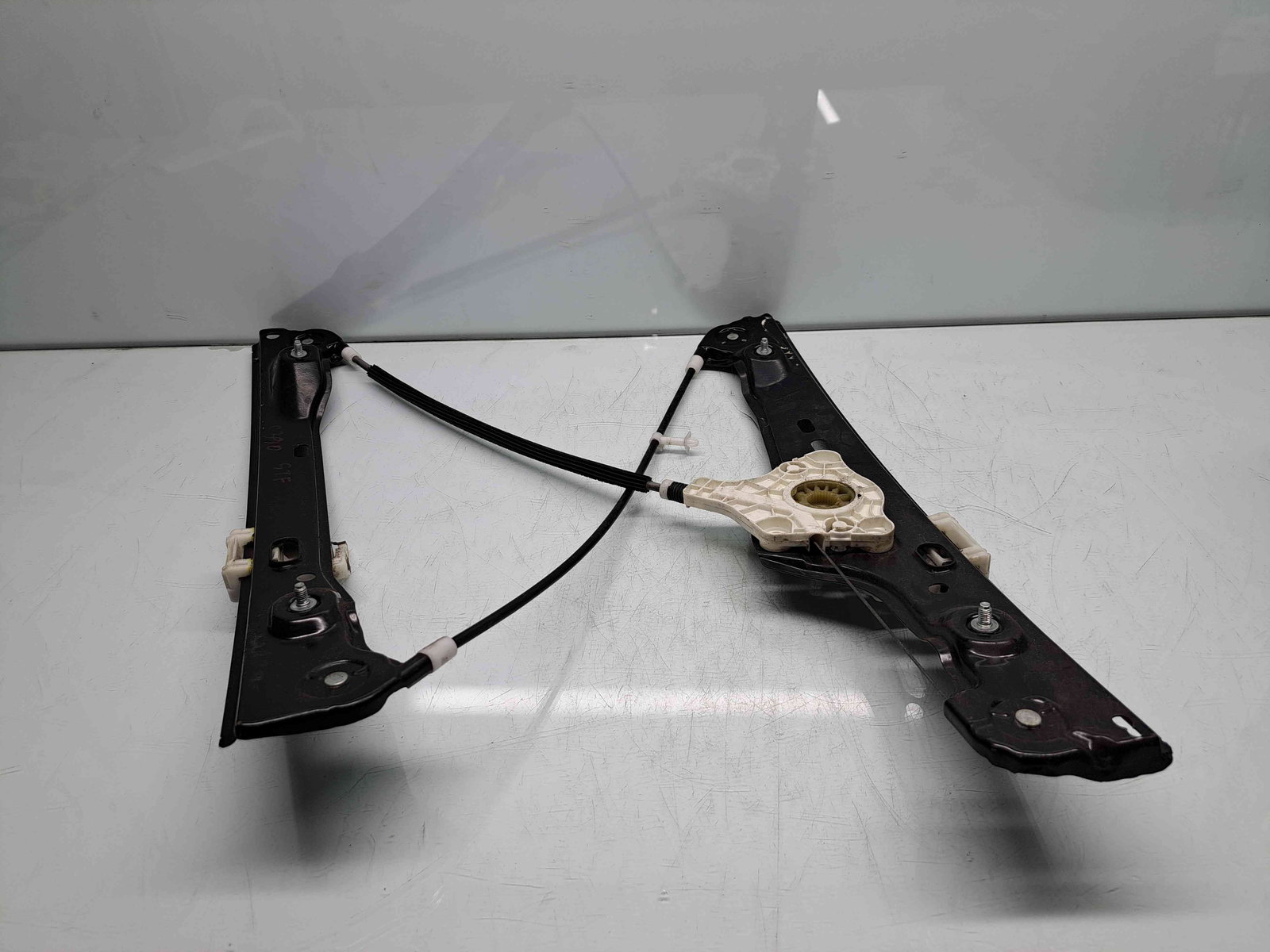 Macara electrica geam stanga fata Bmw 3 (E90) [Fabr 2005-2011] - imagine 1