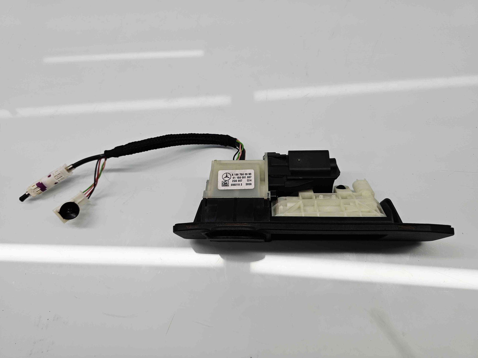 Maner haion Mercedes Clasa C Combi (W205) [Fabr 2015-prezent] - imagine 5