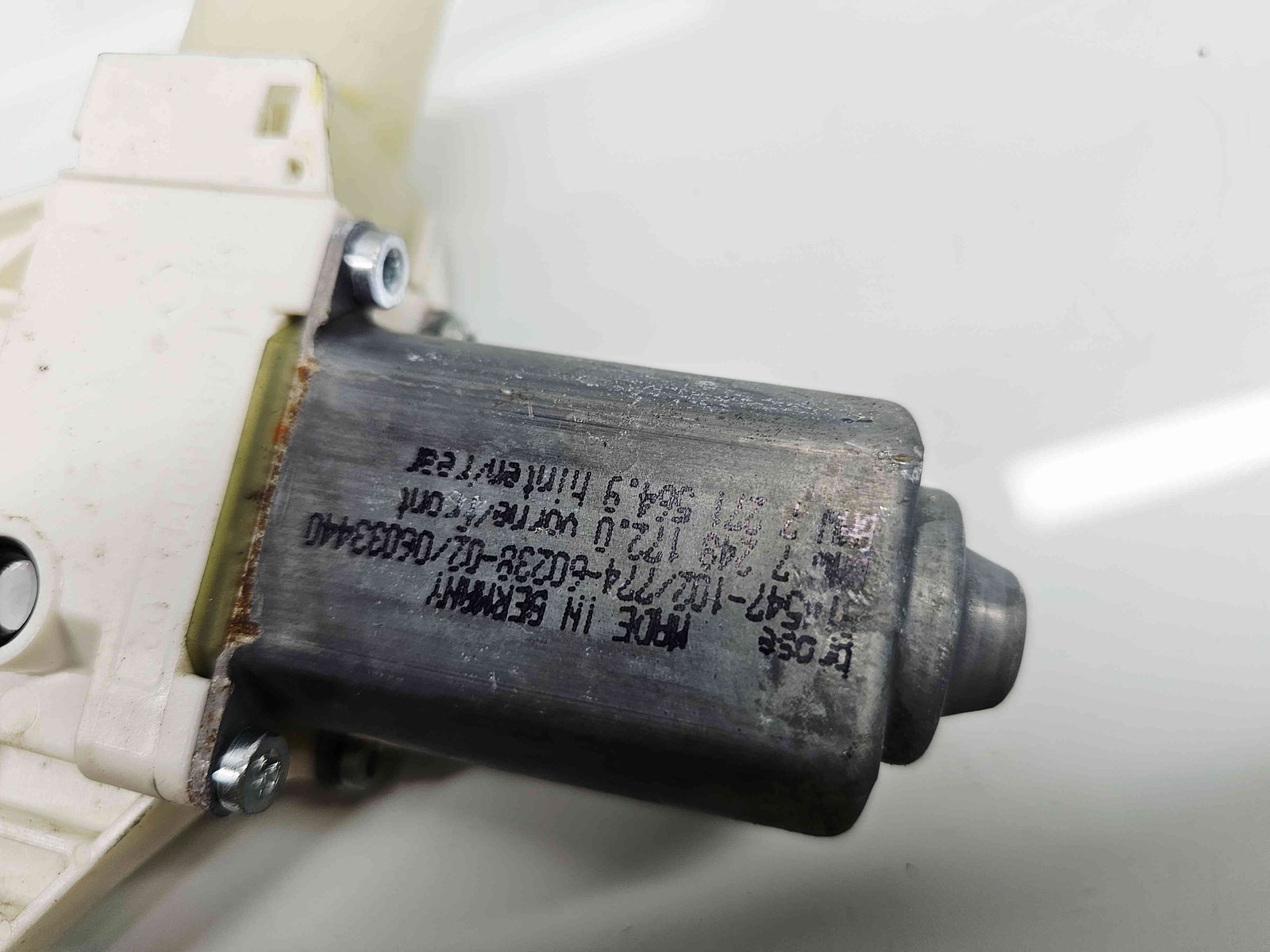 Motoras geam dreapta spate Bmw 5 (F10) [Fabr 2011-2016] - imagine 3