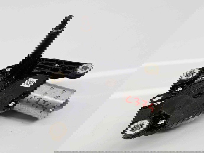 Motoras stergator haion Mercedes Clasa C Combi (W205) [Fabr 2015-prezent] A2059063400