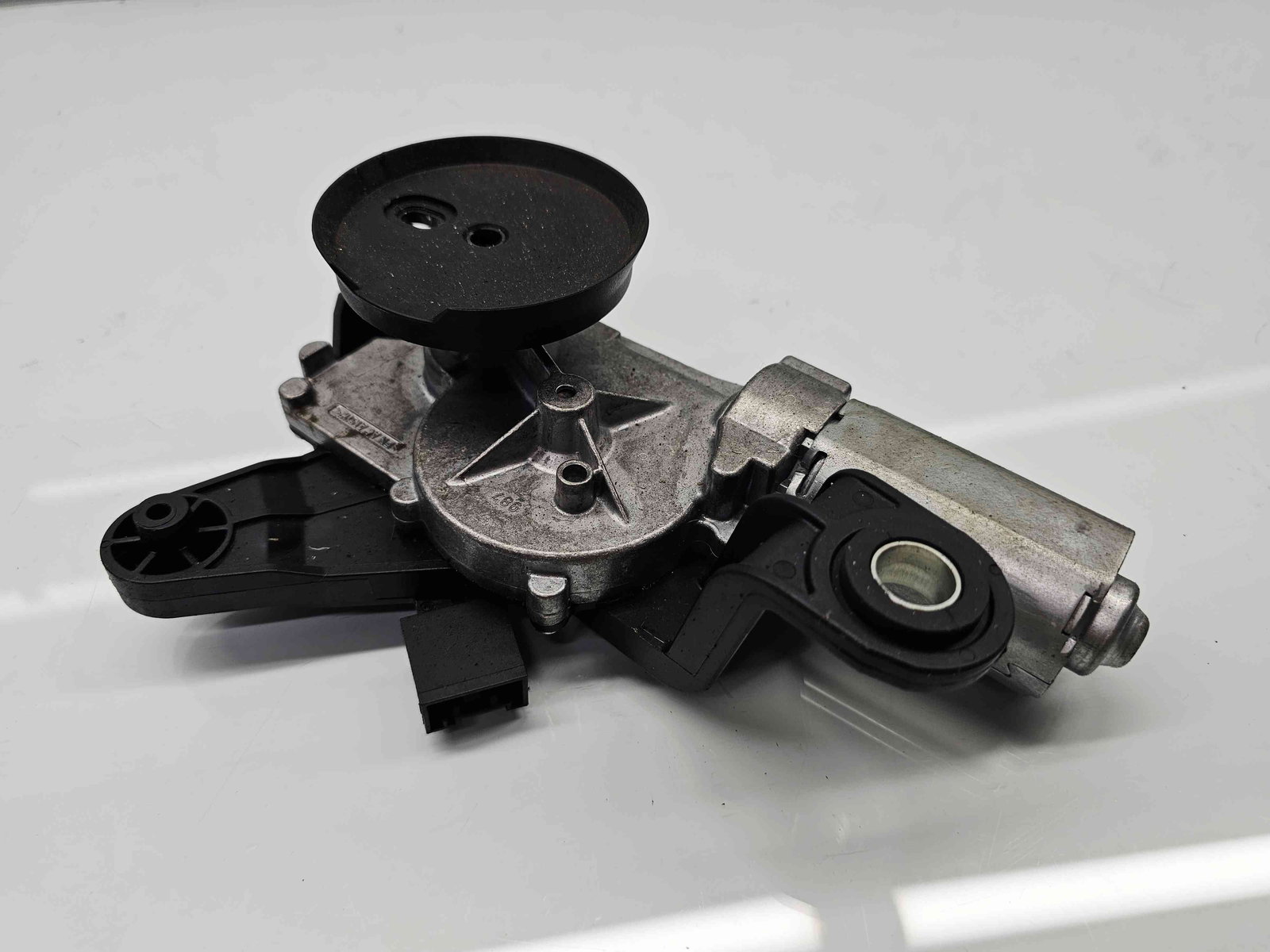 Motoras stergator haion Bmw 3 Touring (F31) [Fabr 2012-2017] 7311415 - imagine 2