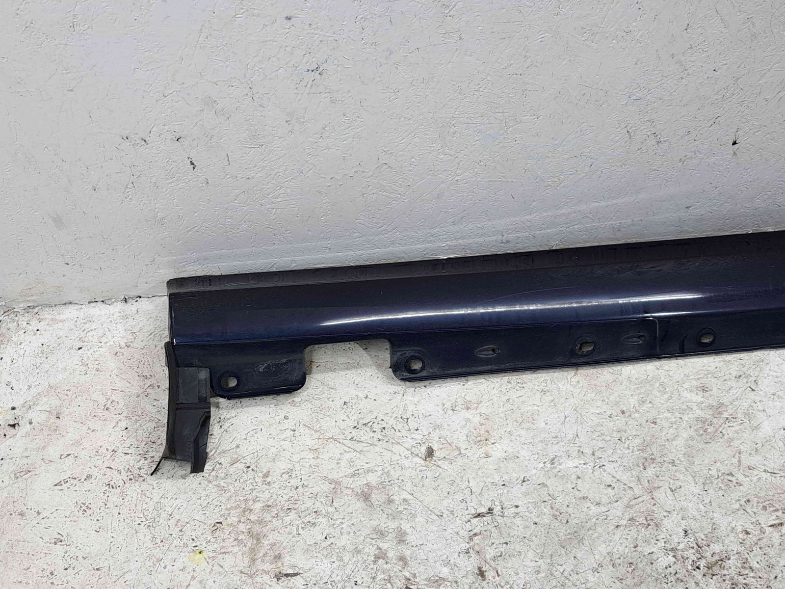 Prag lateral stanga Mercedes Clasa C (W203) [Fabr 2000-2007] - imagine 3