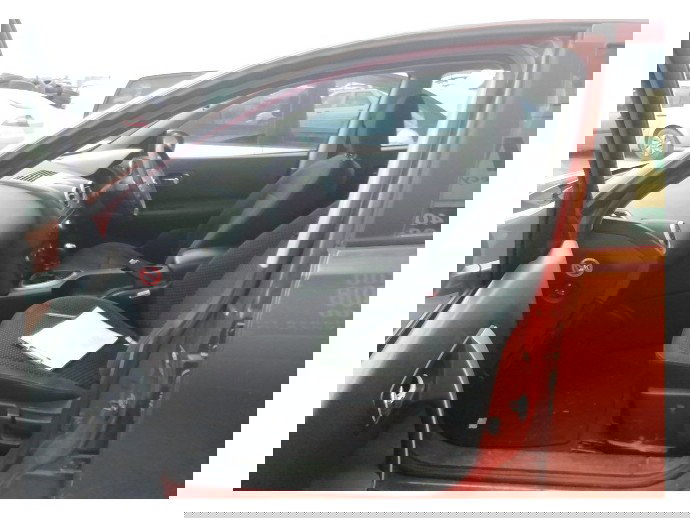 Cheder usa stanga fataNissan Qashqai 1.5 DCI K9K OEM 2009-2013