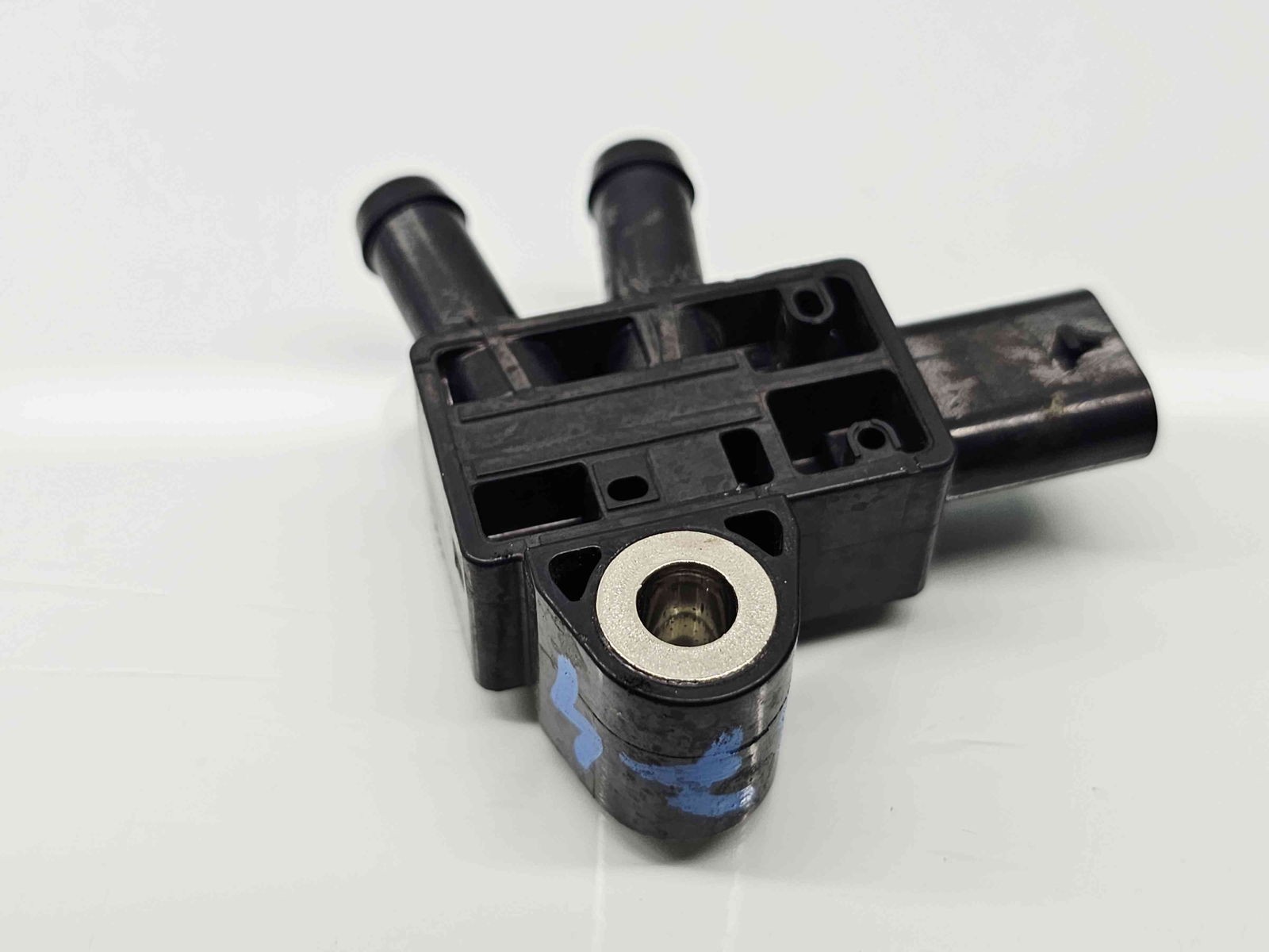 Senzor presiune Mercedes Clasa E (W213) [Fabr 2016-prezent] A0009056503 - imagine 3