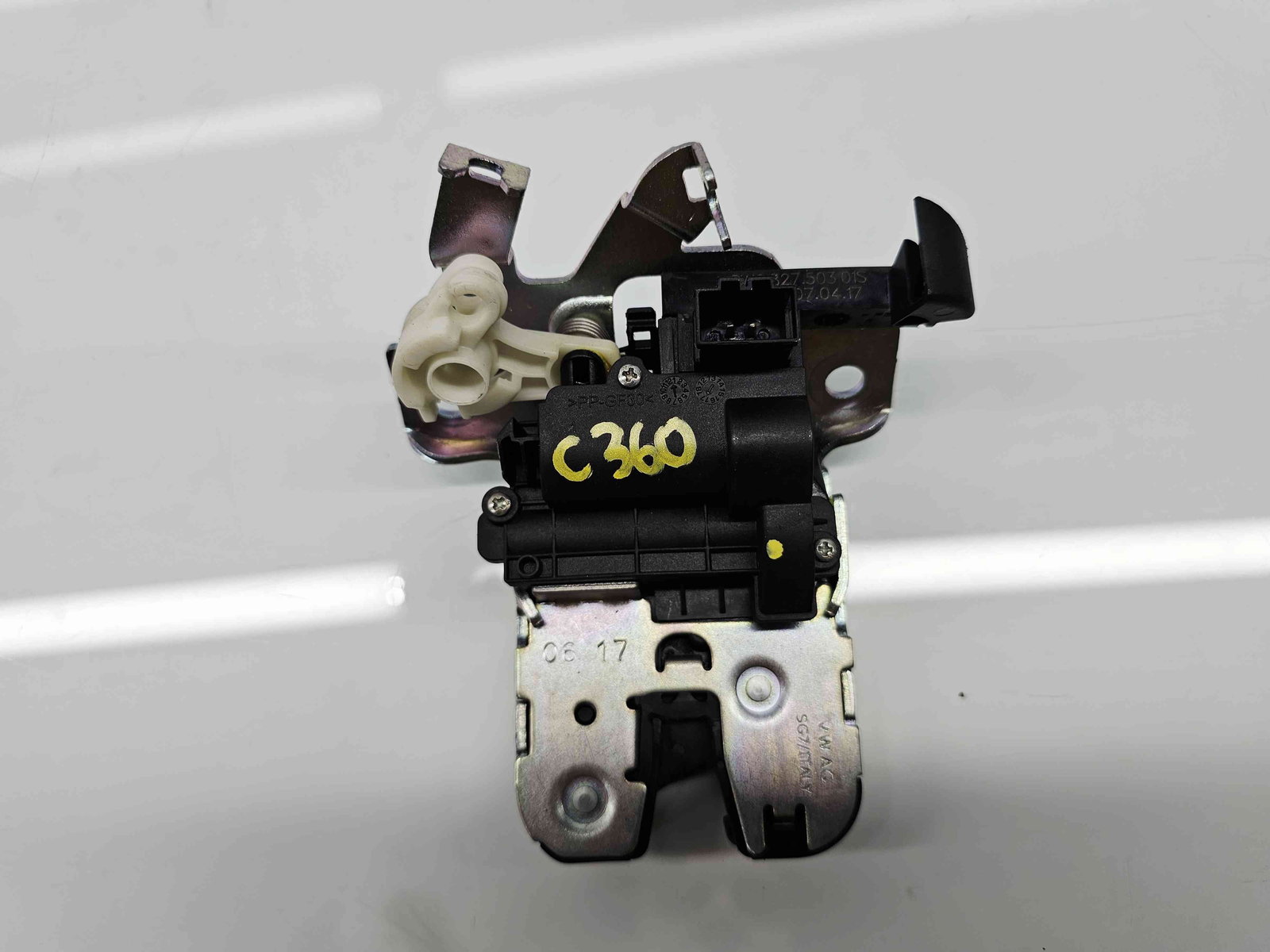 Broasca haion Audi A4 (8W2, B9) [Fabr 2015-2023] - imagine 5