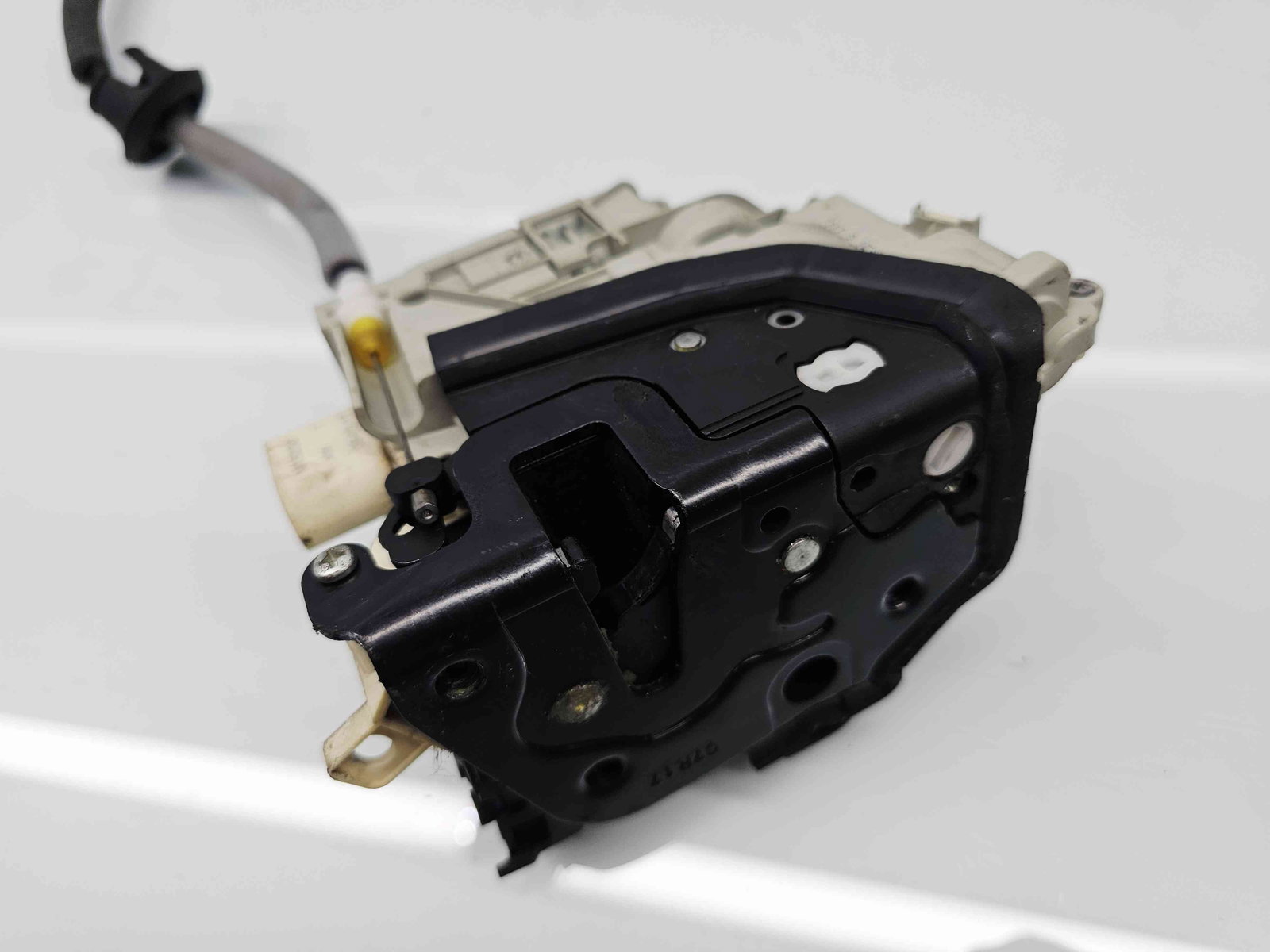 Broasca usa dreapta spate Audi A4 (8W2, B9) [Fabr 2015-2023] - imagine 5