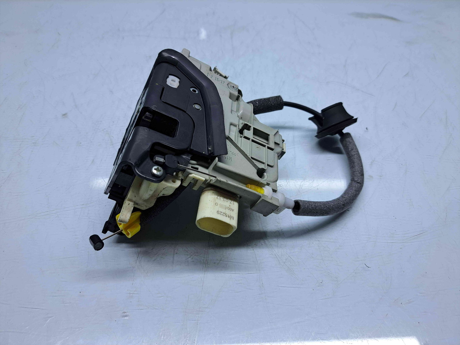 Broasca usa stanga spate Audi A4 (8W2, B9) [Fabr 2015-2023] - imagine 2