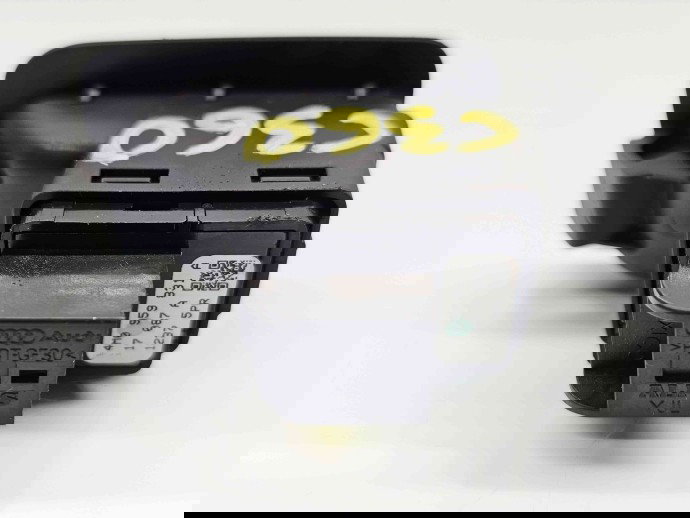  Buton deschidere portbagaj Audi A4 (8W2, B9) [Fabr 2015-2023] 4M0959831A