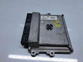Calculator motor ECU Dacia Sandero 2 [Fabr 2012-prezent] 237105499R 0.9 TCe H4B408 66KW / 90CP