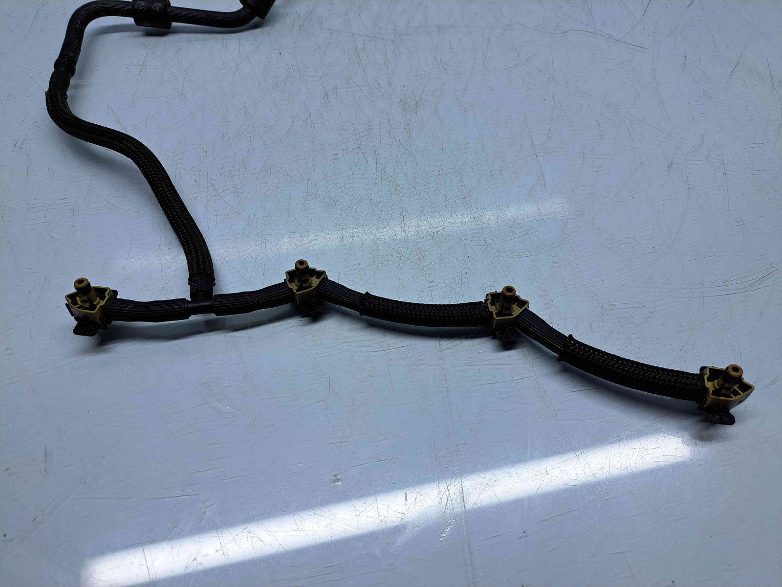 Conducta retur injectoare Audi A4 (8W2, B9) [Fabr 2015-2023] OEM 2.0 TDI DETA 140KW / 190CP - imagine 2