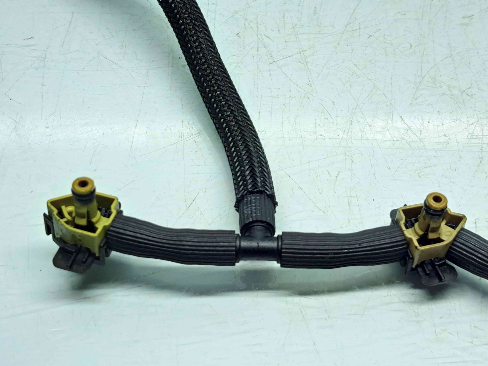 Conducta retur injectoare Audi A4 (8W2, B9) [Fabr 2015-2023] OEM 2.0 TDI DETA 140KW / 190CP - imagine 3