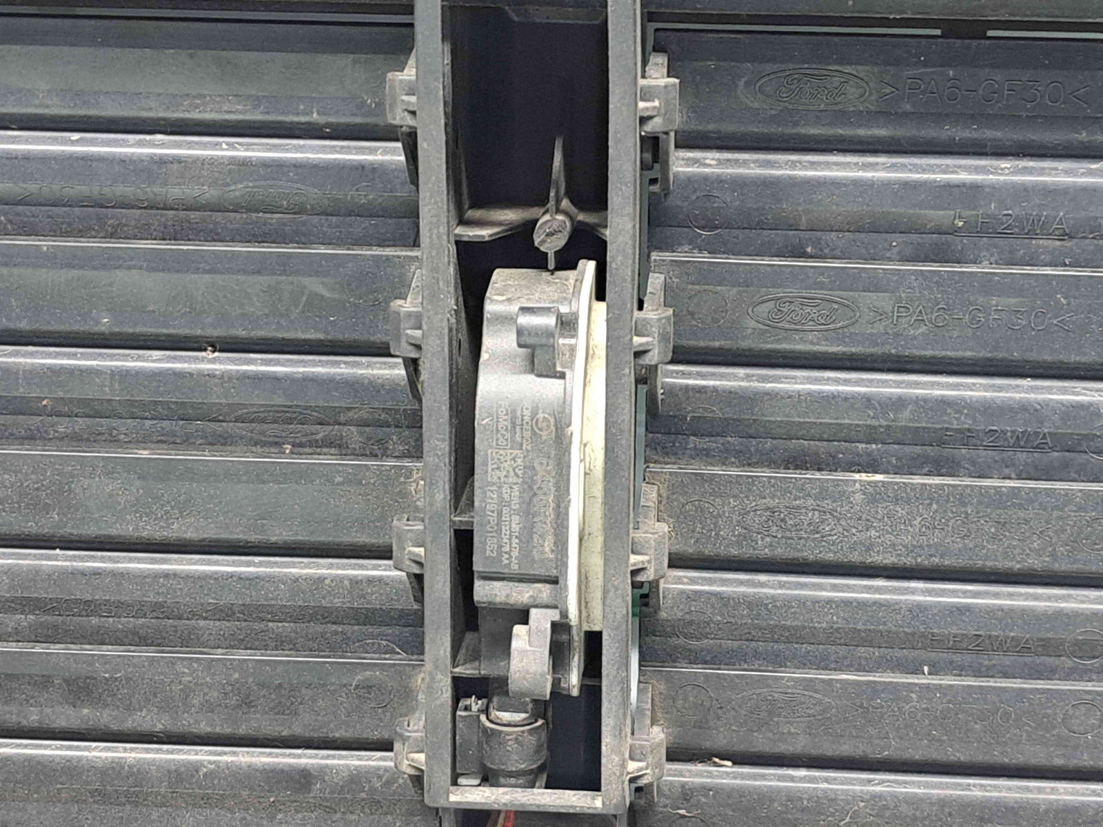 Difuzor captare aer Audi A3 (8P1) [Fabr 2003-2012] - imagine 4