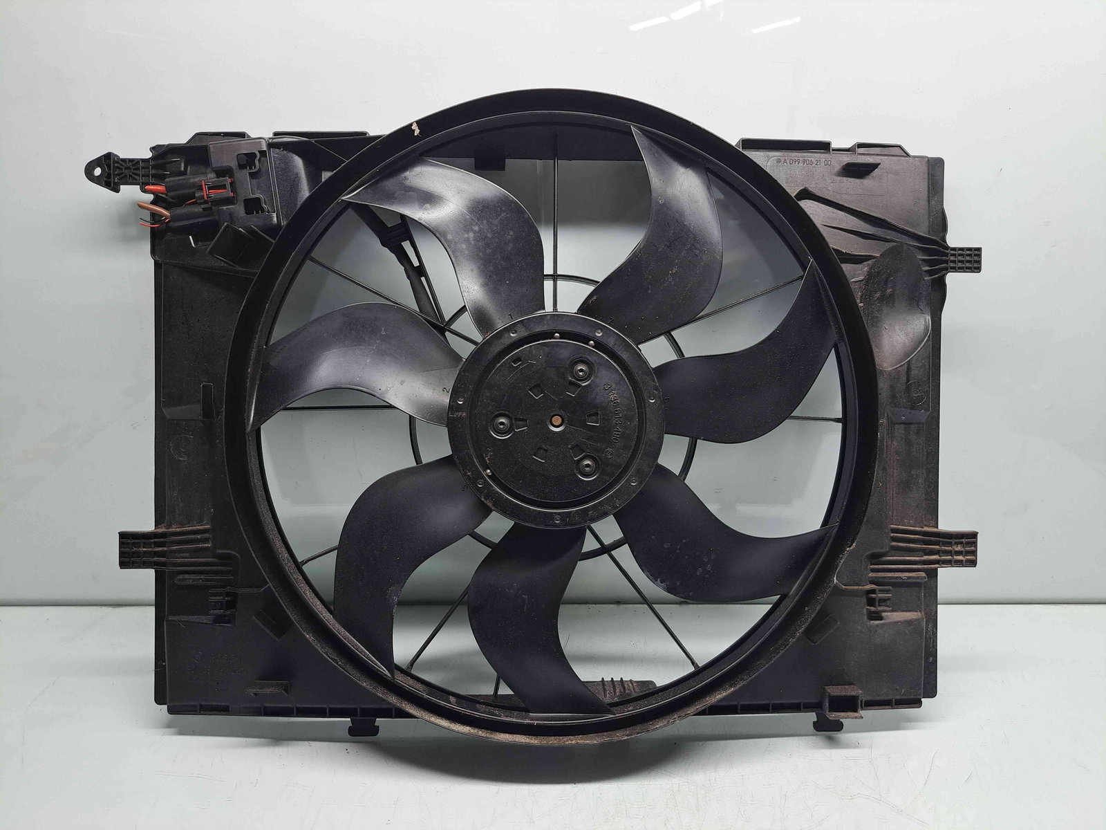 Electroventilator Mercedes Clasa C Combi (W205) [Fabr 2015-prezent] A0999062100 2.2 CDI 651921 125KW / 170CP - imagine 1