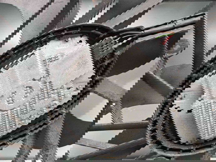 Electroventilator Bmw 5 (F10) [Fabr 2011-2016] 7633273-01 2.0 N47D20 135KW / 184CP