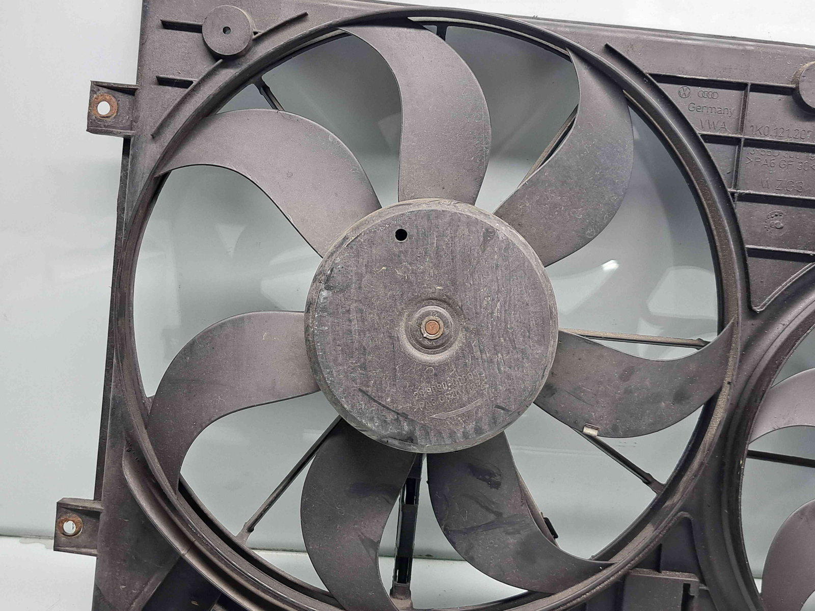 Electroventilator Volkswagen Touran (1T1, 1T2) [Fabr 2003-2010] Facelift 1K0121207B 1.9 TDI BLS 77KW / 105CP - imagine 3