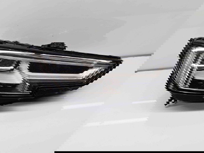  Far dreapta Audi A4 (8W2, B9) [Fabr 2015-2023] 8W0941034A