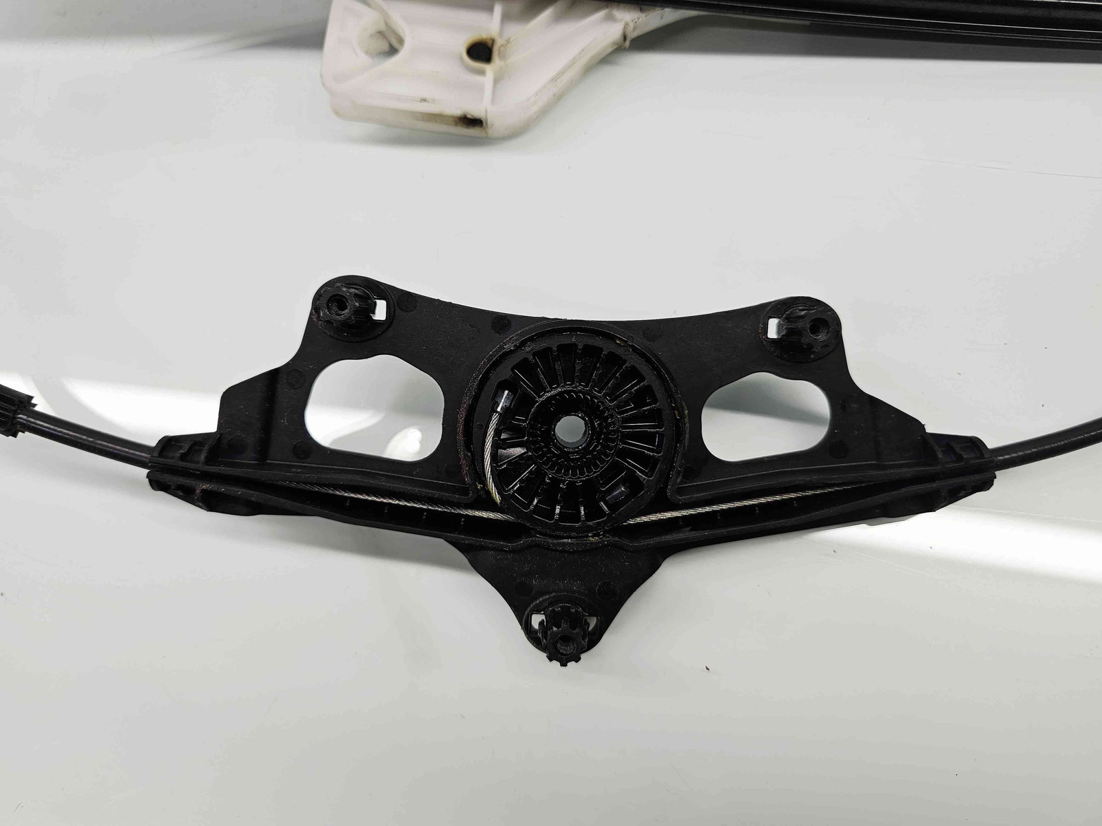 Macara electrica geam dreapta spate Audi A4 (8W2, B9) [Fabr 2015-2023] - imagine 3