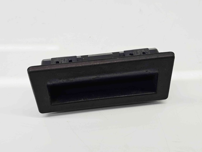 Maner haion Audi A4 (8W2, B9) [Fabr 2015-2023]