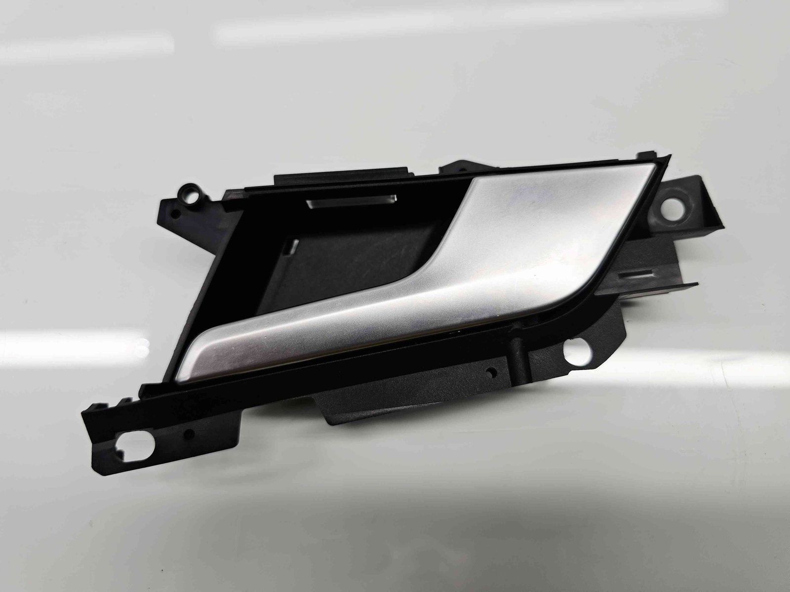 Maner interior dreapta fata Audi A4 (8W2, B9) [Fabr 2015-2023] 8W0837020A - imagine 5