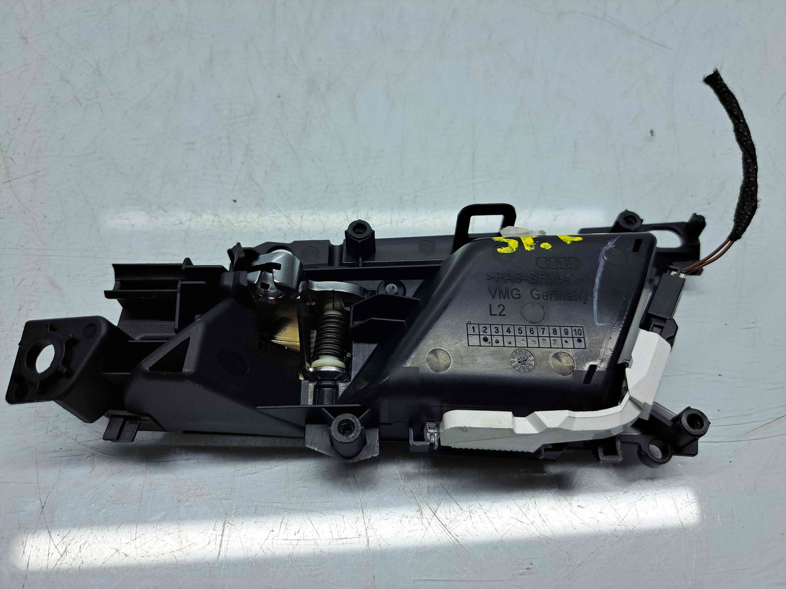 Maner interior stanga fata Audi A4 (8W2, B9) [Fabr 2015-2023] OEM - imagine 3