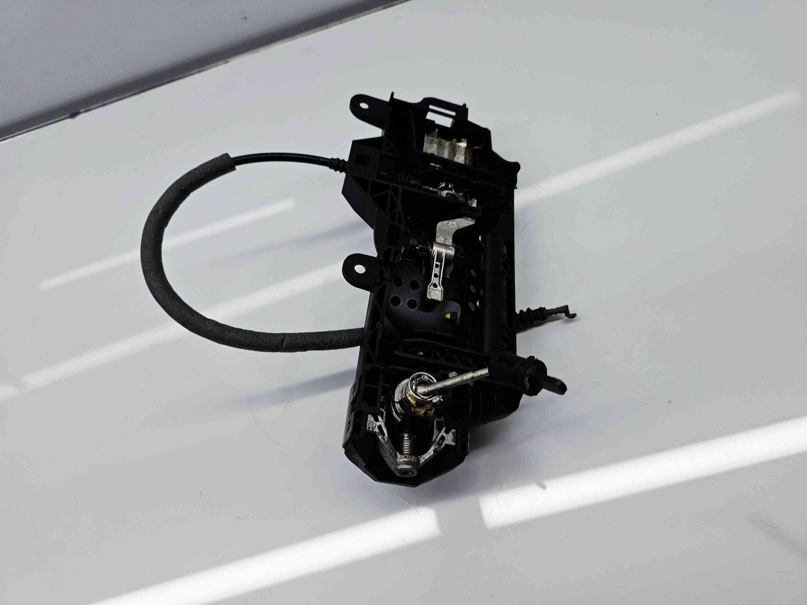 Maner usa dreapta fata Audi A4 (8W2, B9) [Fabr 2015-2023] - imagine 5