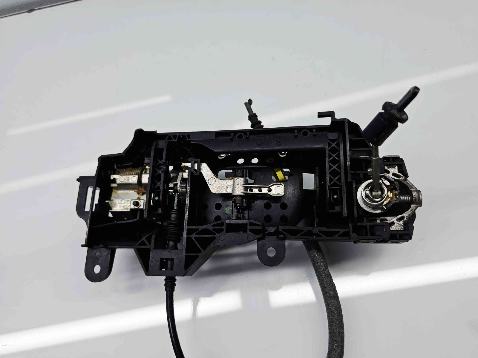 Maner usa dreapta fata Audi A4 (8W2, B9) [Fabr 2015-2023] - imagine 6