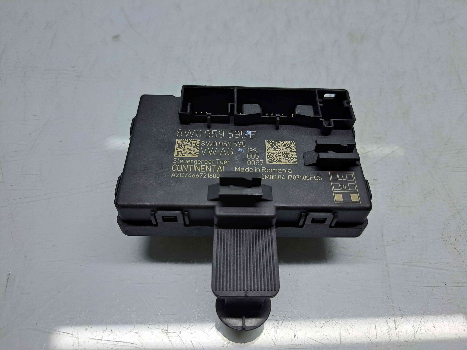 Modul confort Audi A4 (8W2, B9) [Fabr 2015-2023] 8W0959595E - imagine 1